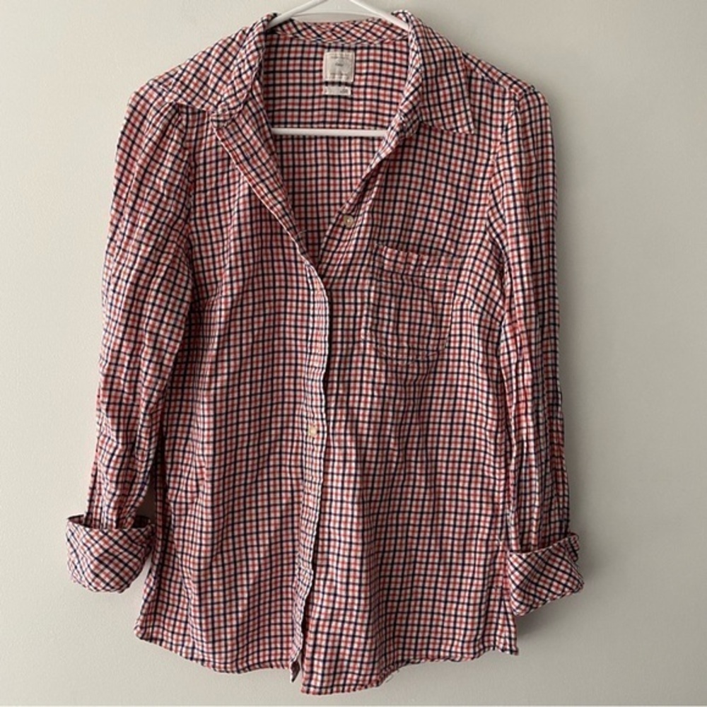 Gap button down shirt fitted boyfriend plaid